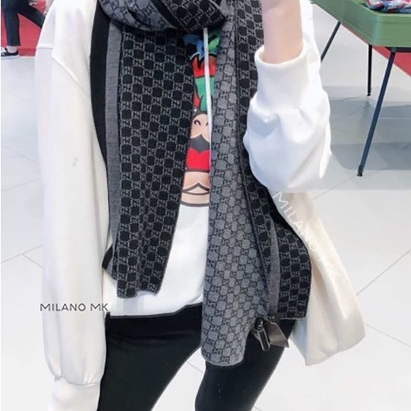 Gucci authentic wool GG logo scarf - Picture 6 of 10